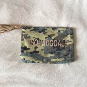 francesca’s: graphic camo pouch